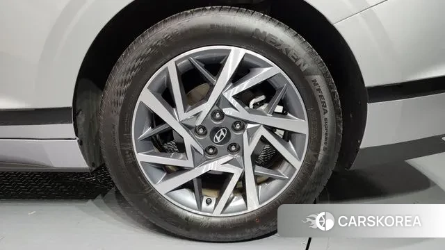 Hyundai Grandeur (GN7) id 3289550 из Кореи 15