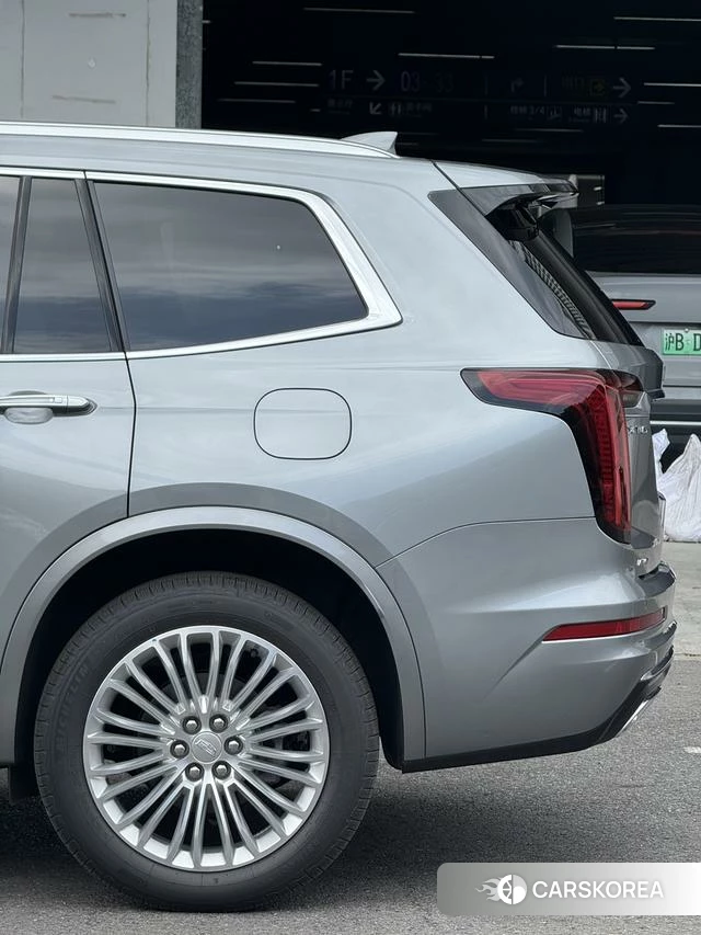 Cadillac XT6 id 3920810 из Китая 29