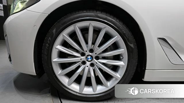 BMW 5 Series (G30) id 4194671 из Кореи 27