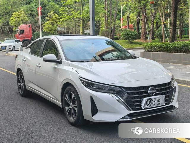Nissan Xuan Yi 2025 Белый из Китая, фото 5