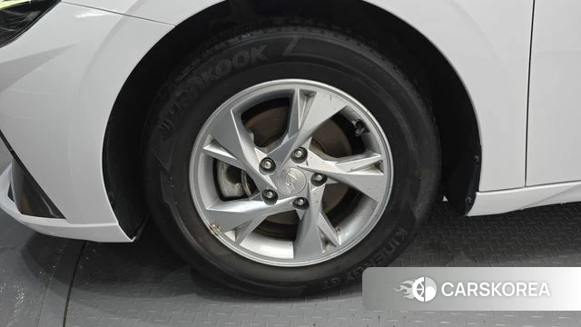 Hyundai Avante (CN7) id 3923292 из Кореи 15