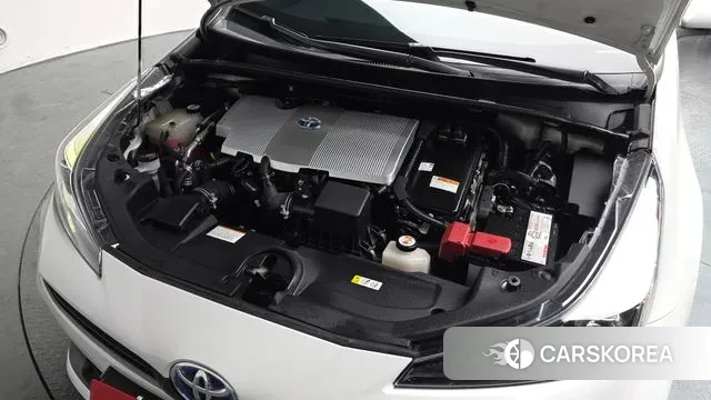 Toyota Prius 4th Generation id 3728092 из Кореи 15