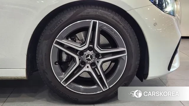 Mercedes-Benz E-Class W213 id 3614756 из Кореи 15