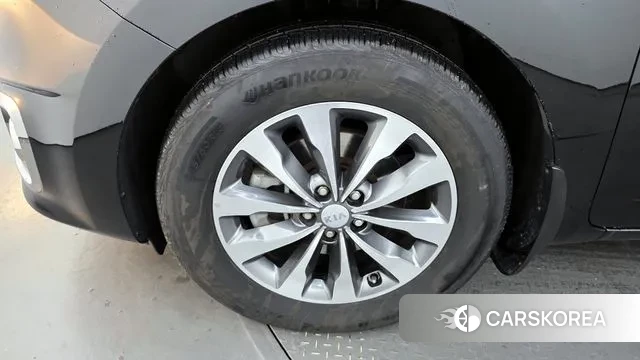 Kia All New Carnival id 3408283 из Кореи 15