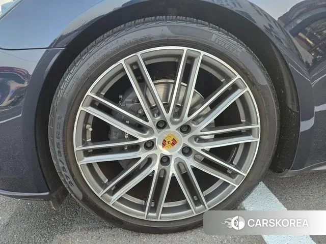 Porsche Panamera (971) id 3425897 из Кореи 9