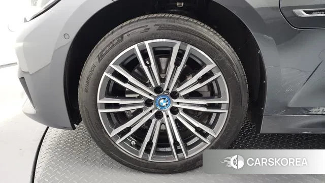 BMW 3 Series (G20) id 3394910 из Кореи 15