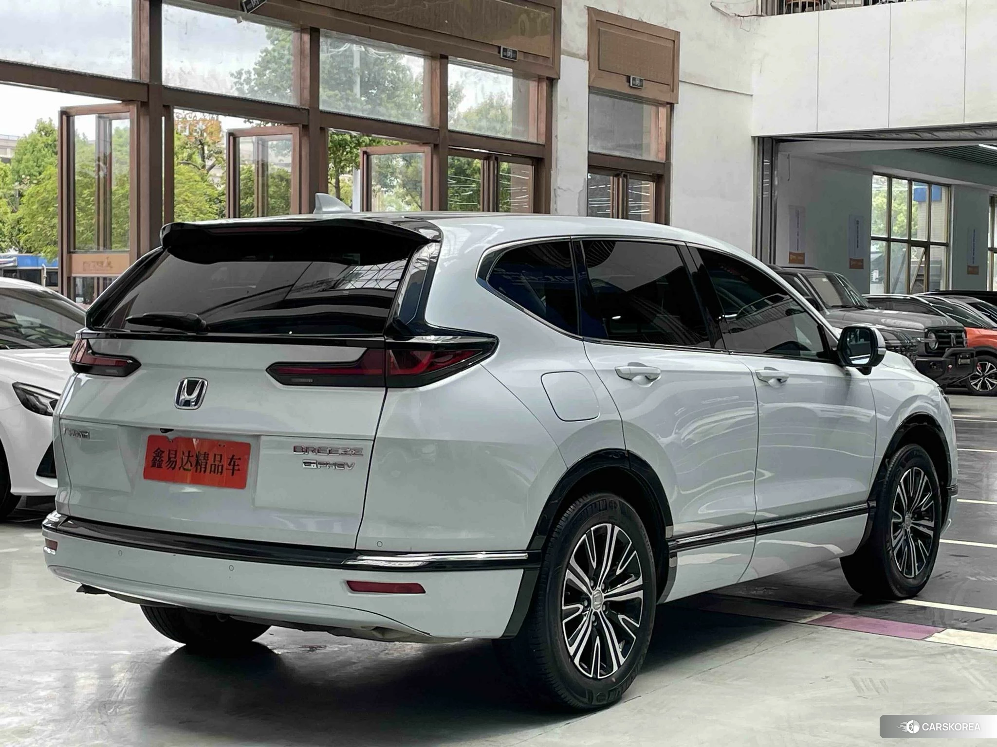 Honda Haoying PHEV id 4426784 из Китая 10