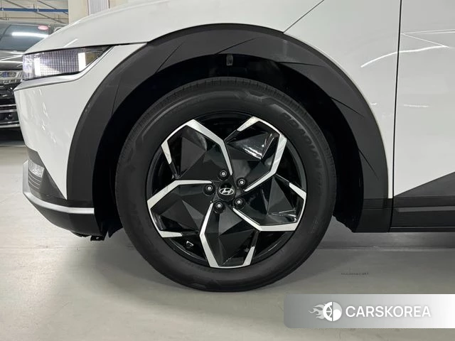 Hyundai Ionic 5 id 3806431 из Кореи 15