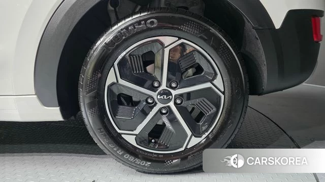 Kia Di Ol Nu Niro id 3842656 из Кореи 15