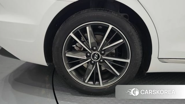 Hyundai The New Grandeur IG id 4428715 из Кореи 25