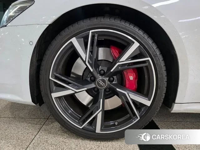 Audi S7 (4K) 2024 Белый из Кореи, фото 6