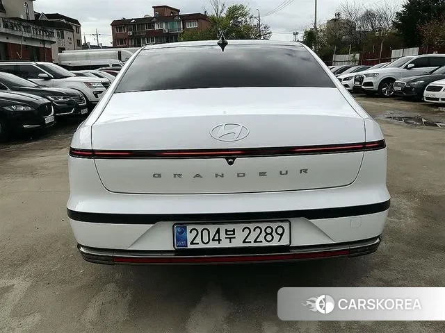 Hyundai Grandeur (GN7) id 3236181 из Кореи 15