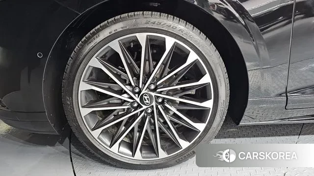 Hyundai Grandeur Hybrid (GN7) id 3670118 из Кореи 15