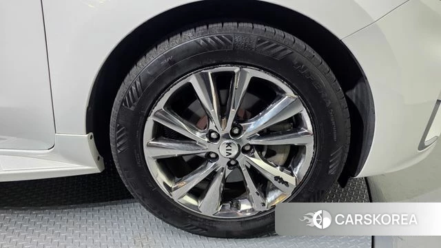 Kia The New Carnival id 4496906 из Кореи 15