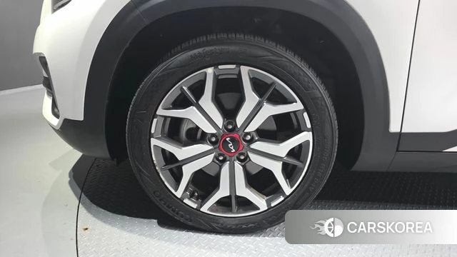 Kia Seltos id 4495145 из Кореи 28