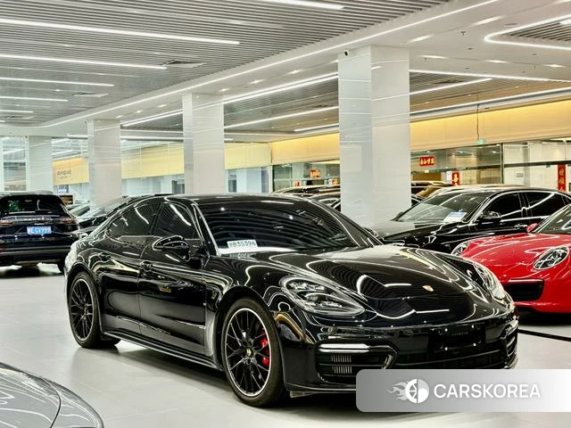 Porsche Panamera 2023 Черный из Китая, фото 5