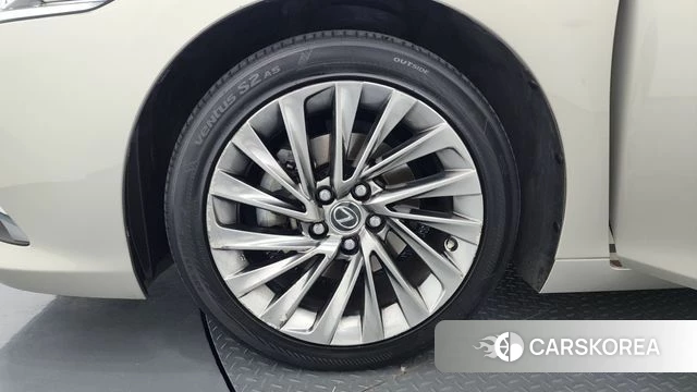 Lexus ES300h 7th generation id 4543511 из Кореи 15