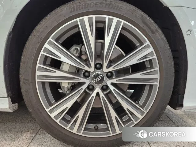 Audi A6 (C8) id 2978796 из Кореи 15