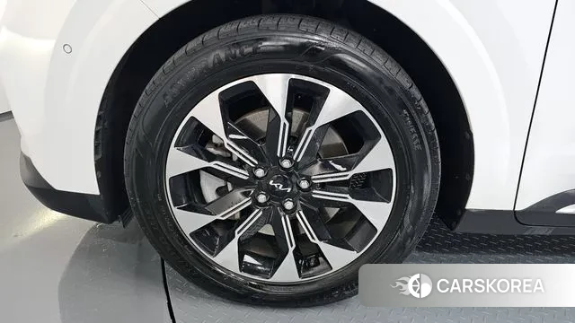 Kia Carnival 4th generation id 3300684 из Кореи 15