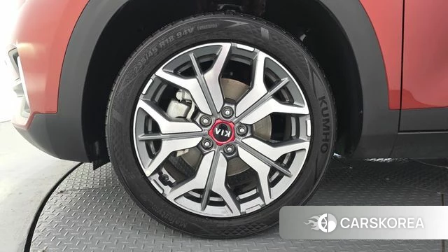 Kia Seltos id 4712555 из Кореи 26