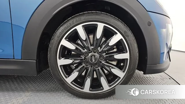 Mini Cooper S id 3763556 из Кореи 15