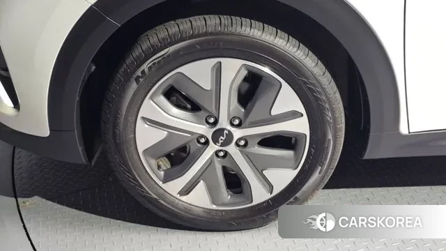 Kia Niro Plus id 3088585 из Кореи 15