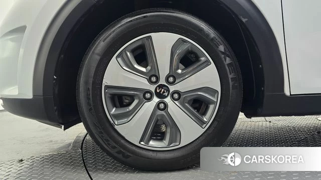 Kia Niro id 4776421 из Кореи 25