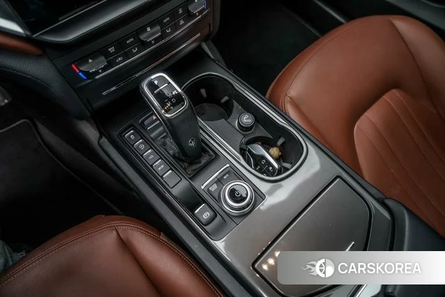Maserati Ghibli id 4213250 из Китая 16