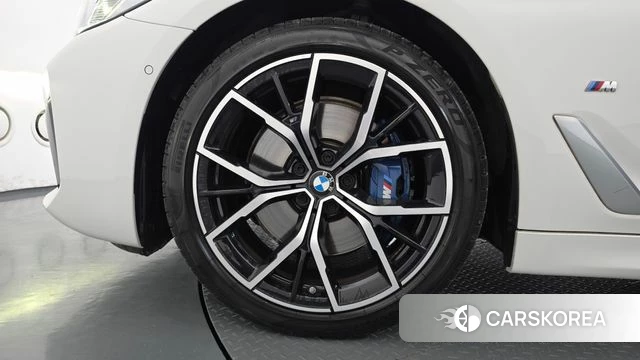 BMW 5 Series (G30) id 4642077 из Кореи 31