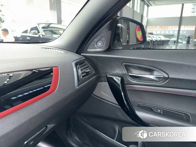 BMW 2 series (imported) 2021 Белый из Китая, фото 5