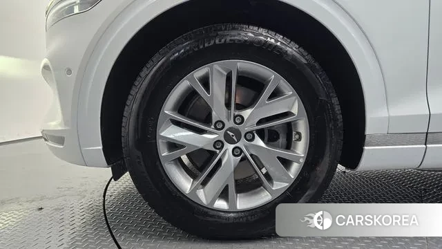 Genesis GV70 id 3462301 из Кореи 15