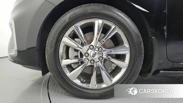 Kia The New Carnival id 4667815 из Кореи 15