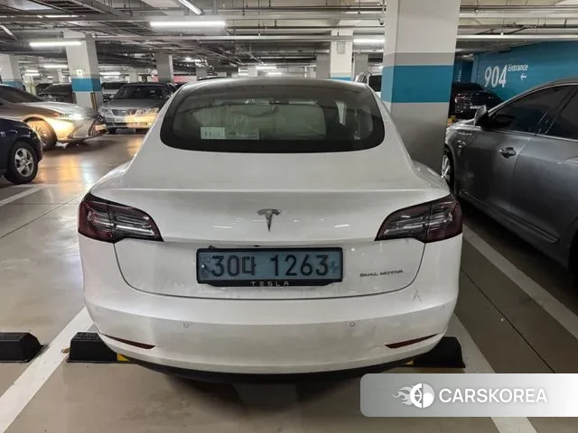 Tesla Model 3 2020 Белый из Кореи, фото 5