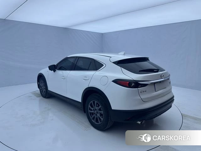Mazda CX-4 id 4353340 из Китая 19