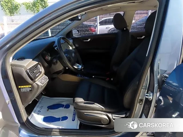 Kia Stonic id 3339415 из Кореи 15