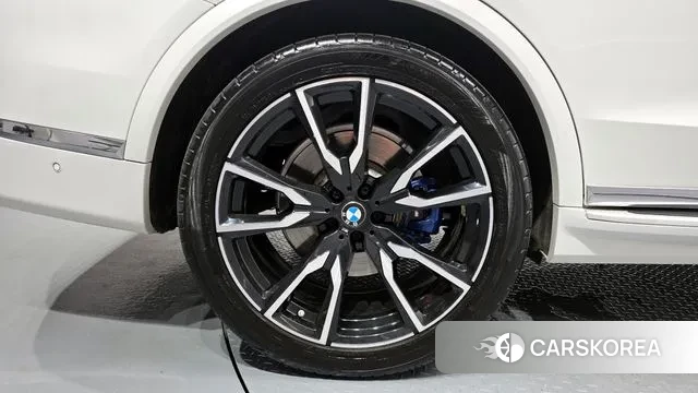 BMW X7 (G07) id 3012090 из Кореи 15