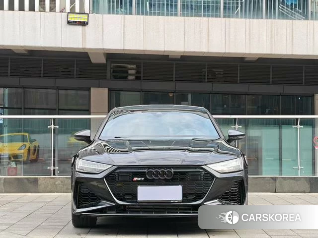 Audi A7L 2023 Черный из Китая, фото 5