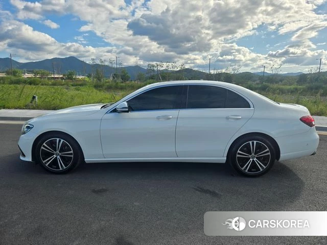 Mercedes-Benz E-Class W213 id 4775495 из Кореи 15