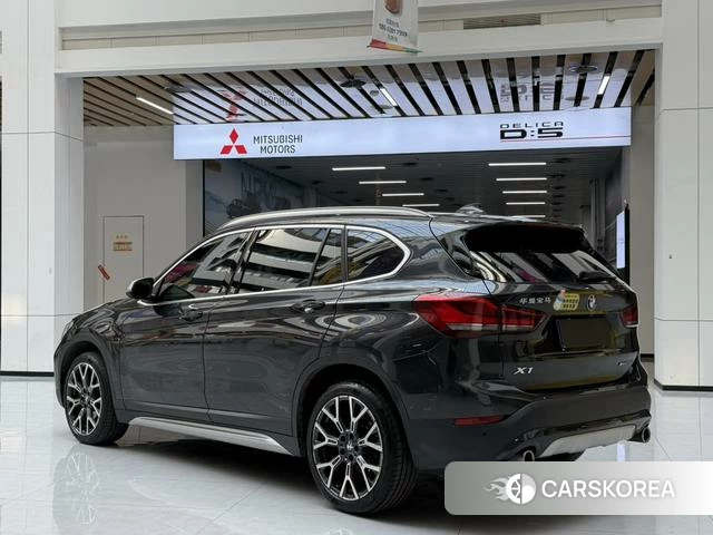 BMW X1 id 4275596 из Китая 17