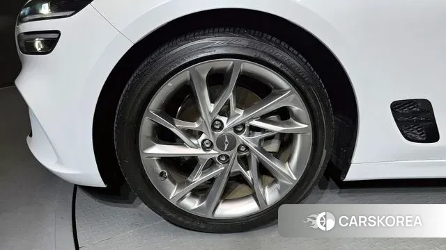 Genesis The New G70 id 3044138 из Кореи 15