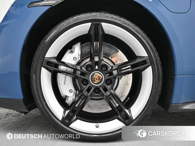 Porsche Taycan id 4529862 из Кореи 15
