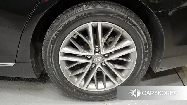 Hyundai Grandeur IG id 3474336 из Кореи 15