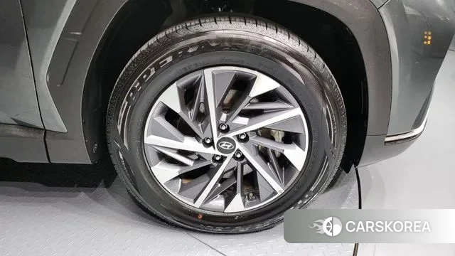 Hyundai Tucson (NX4) id 3390445 из Кореи 15