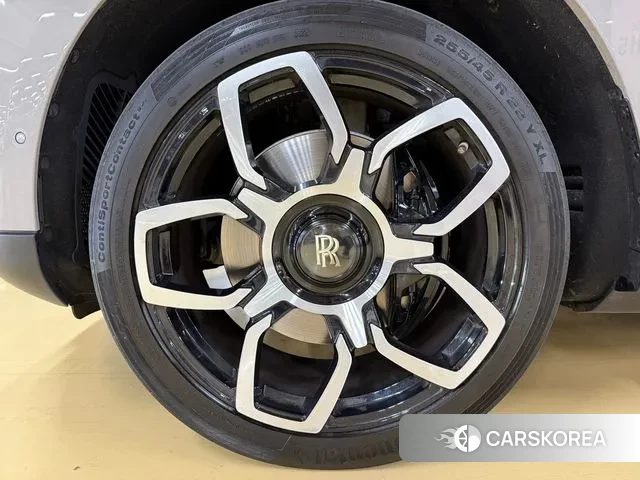 Rolls-Royce Cullinan id 3360330 из Кореи 15