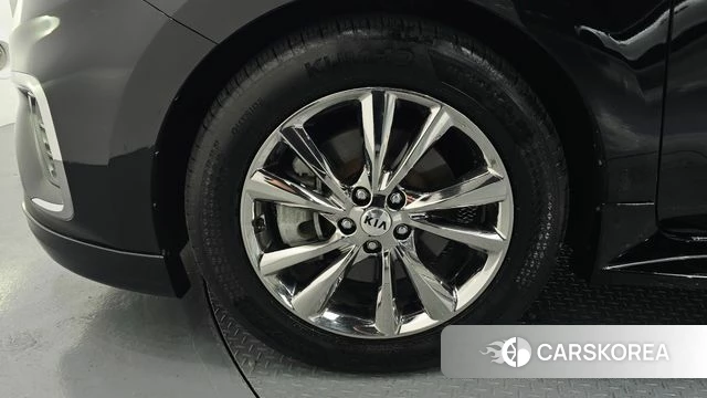 Kia The New Carnival id 4741846 из Кореи 32