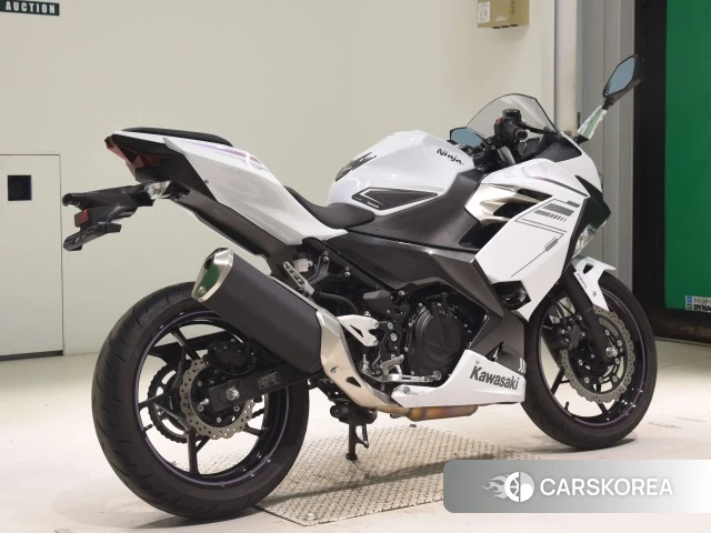 Проданный Kawasaki NINJA 400 2023 из Японии, фото 3