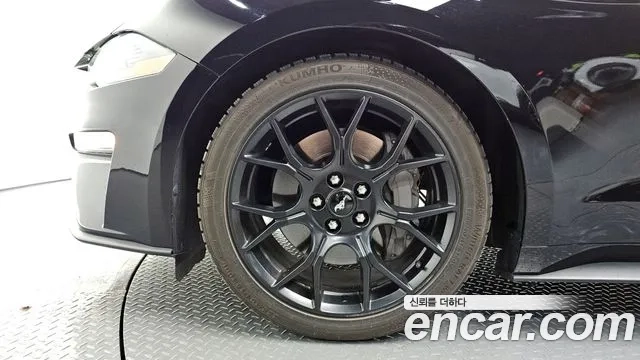 Ford Mustang id 2868704 из Кореи 15