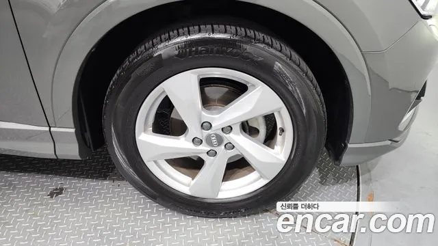 Audi Q3 (F3) id 2849568 из Кореи 15