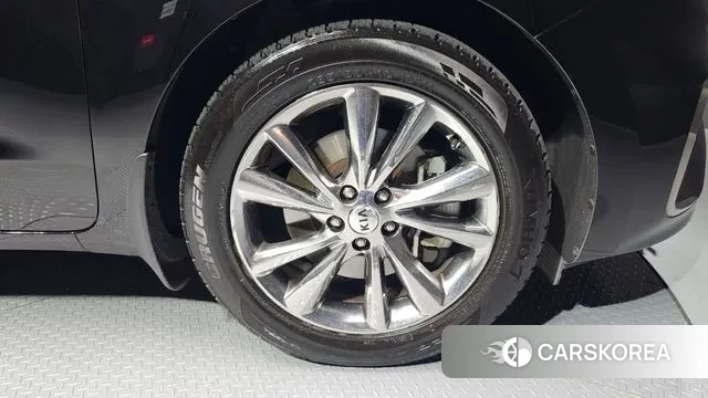 Kia The New Carnival id 3210082 из Кореи 15