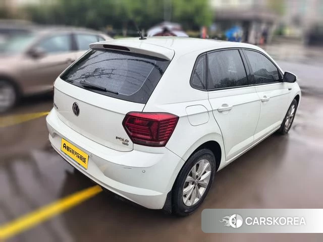 Volkswagen Polo 2020 Белый из Китая, фото 5